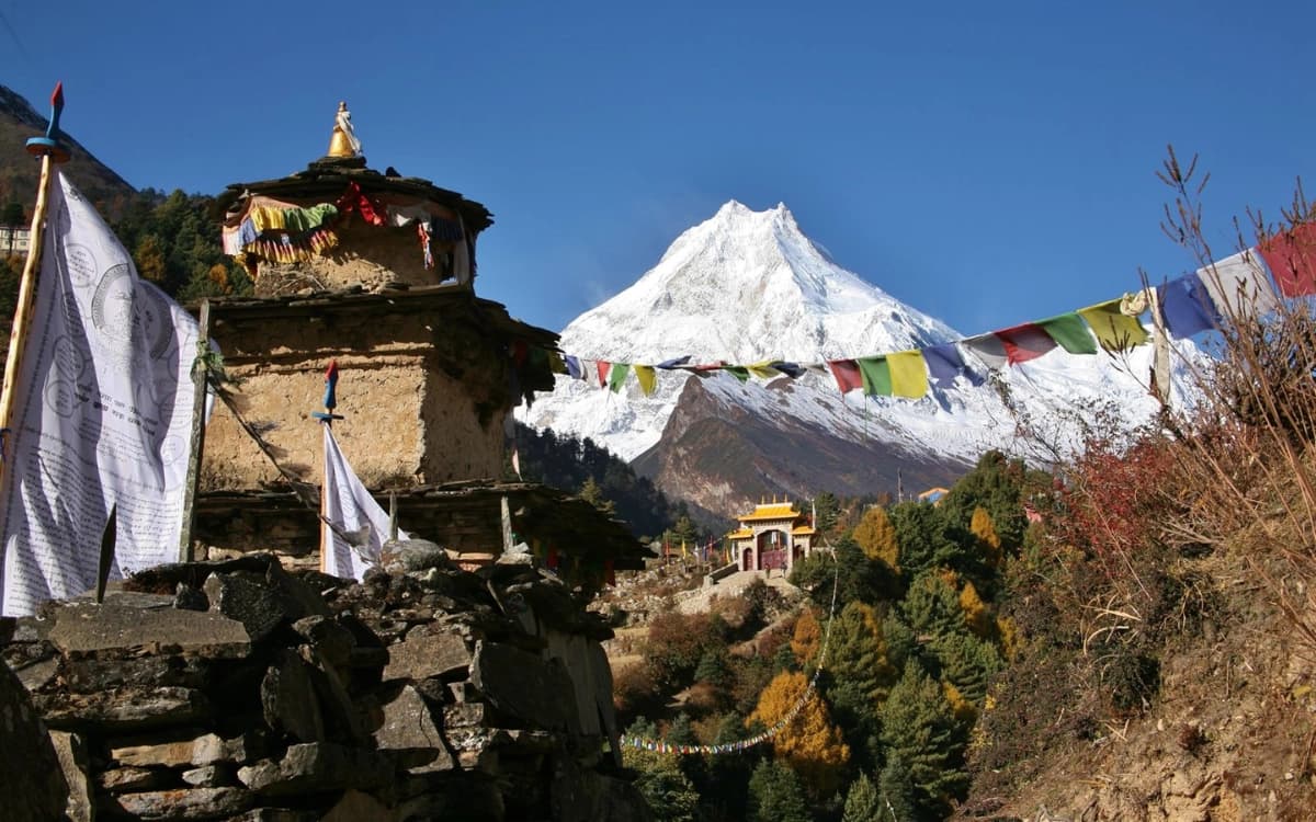Manaslu Circuit Trek